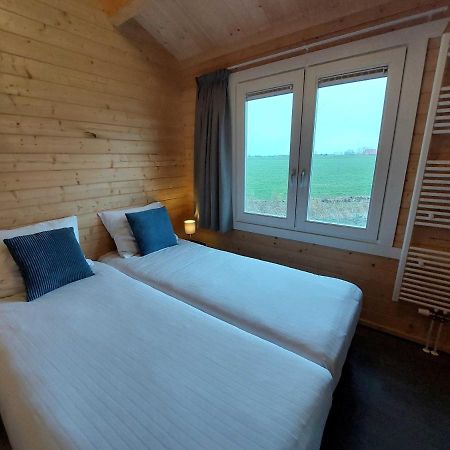 Vakantiehuisje Vlakbij Leeuwarden, Swichumer Pleats Exterior foto